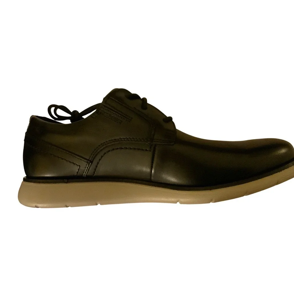 Rockport men total